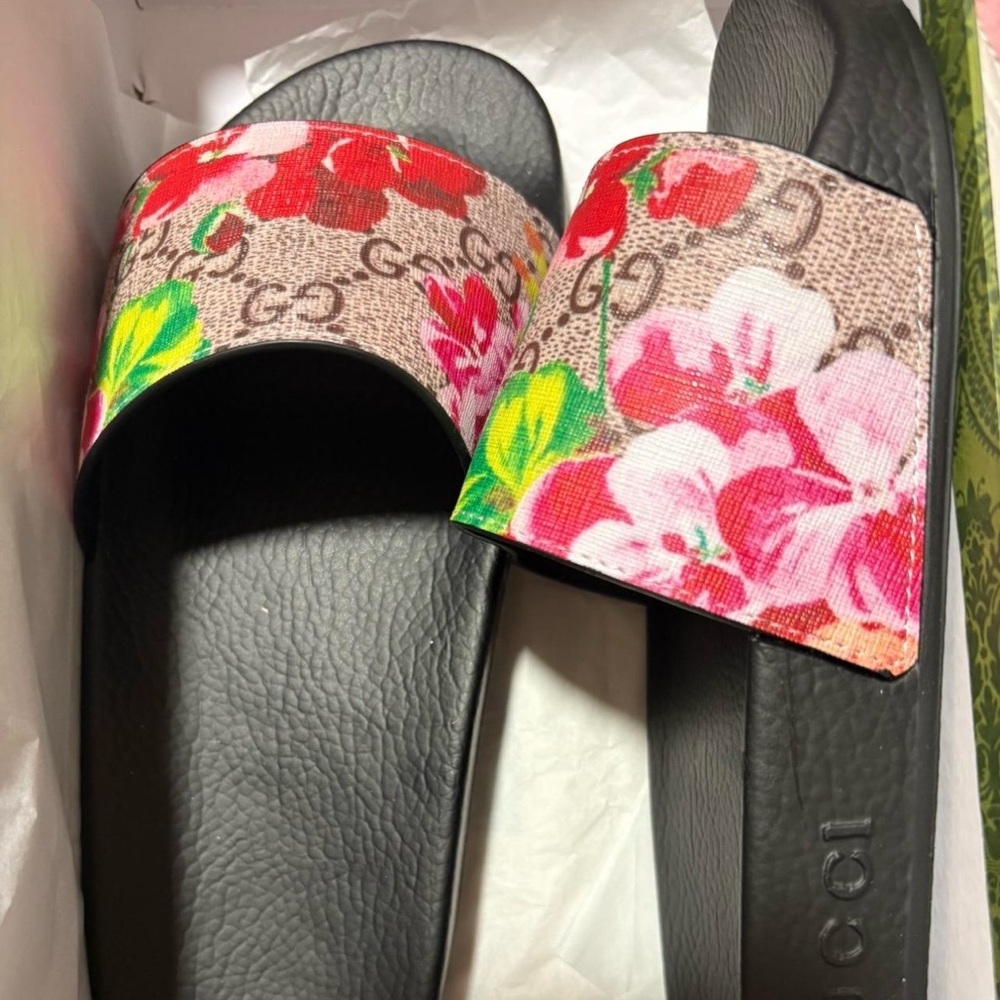 Gucci Black Slide Sandals with Pink & Red Floral Strap